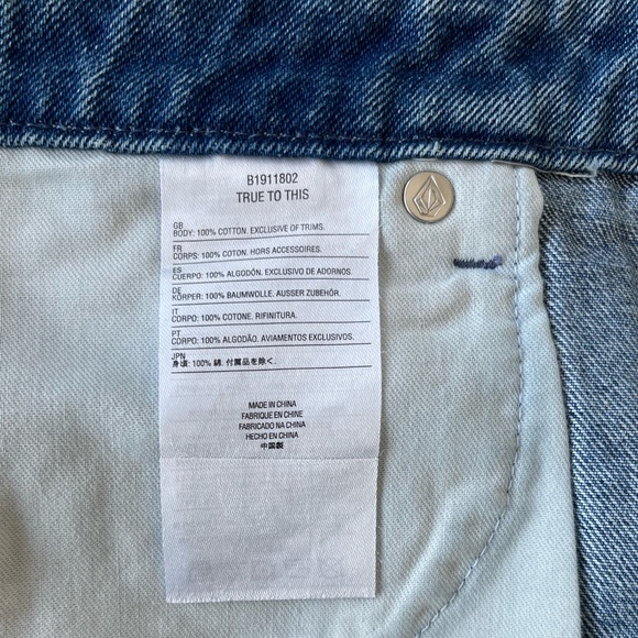 Volcom High-Rise Distressed Denim Skirt - Picture 6 of 7